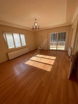 ❗️❗️didim Merkezi Konumda Satılık Oldukça Geniş 3+1 Daire Satıyoruz ❗️❗️