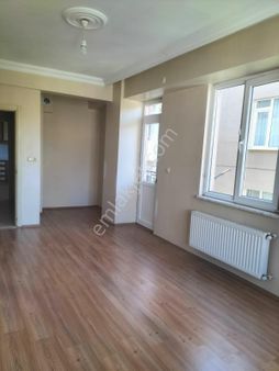 Havacılar Cami Karşısında 2+1