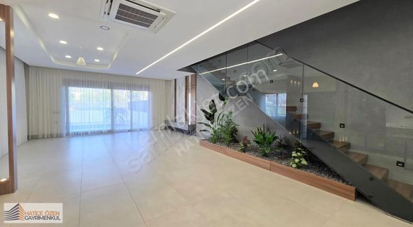 Antalya-döşemealtı Yeşilbayır'da Satılık 4+1 Villa