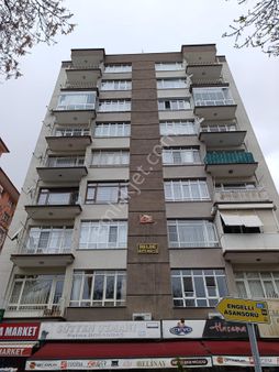 Karaca'dan Nalçacı Caddesi Yatırımlık 2+1 Satılık Eşyalı Daire