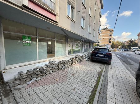 Cadde Üstü Samandıra Merkezde Kiralık Dükkan