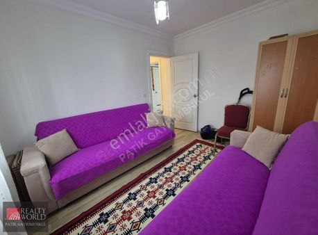 Güvenli Ve Huzurlu Yaşam Eşyalı Havuzlu Sitede 2+1 Daire
