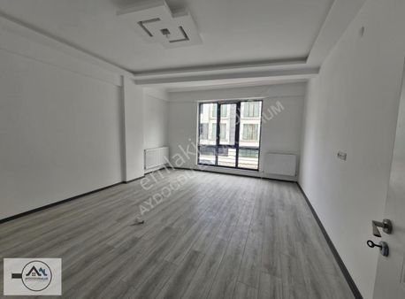 Aydoğdu'dan Ata Cad Çev 3+1 1kat Asansörlü Güney/batı Cepeli