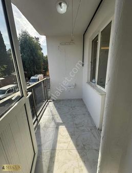 Şehitler Mah Ruh Ve Sinir Hastanenin Karşisında Geniş 2+1