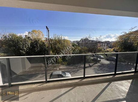 Turan Güneş Caddesi Üzerinde Ulaşımı Kolay Sıfır Daire