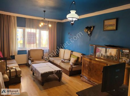 Turkuaz Merkezi Konum Güzel Eşyalı Kiralık 2+1 Daire