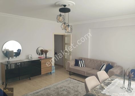 Karaköprü Mahallesi Vgm Sitesinde Muhteşem 3+1 Ara Kat