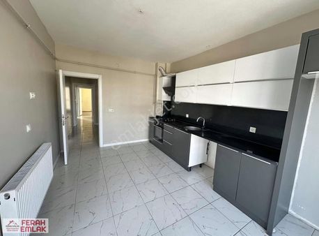 Fetih Caddesi Civarı Site İçi Ara Kat Kiralık Daıre