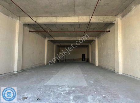 Adli Tıp Yanında Kiralık Dükkan