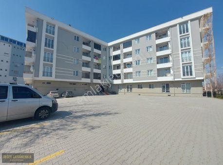 Değer'den Divan Hast. Yanı Çevreyolu Üzeri 2+1 Site İçi Daire