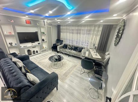 Home'dan Sultançiftliği Mah'de 3+1 125m² Tramvay Dibinde 1.kat