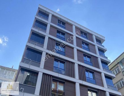 İlk Yuva Metrosuna Yakın 2+1 *0 İnşaat * 1. Sınıf İnşaat