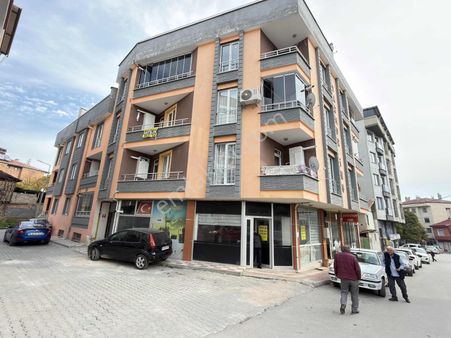 Harmanlar Mahallesinde 1+1 Aile Binası