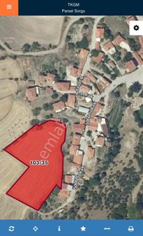 Balcity'den Balıkesir'de İlçeye 5 Km Mesafede Bağtepe’de Köy İmar Sınırında Tarla!