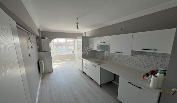 Kuşcağız 3+1 Orta Katta Açık Cepheli Kredide Sınır Yok Fırsattt