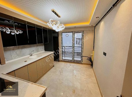 Karaoğlu'dan Keçiörende Teras Balkonlu 1+1 Sıfır Daire