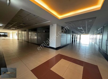 Esenler Giyimkent Ticaret Sarayın Da Kiralık Ofis