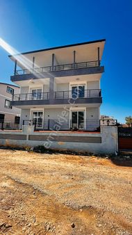 Plaja 450 Mt. 5+1 Villa