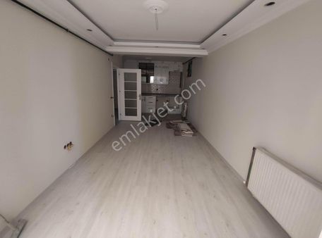 Gürsel Mahallesi'nde Bahçeli 2+1 Satılık Daire Tapu Masrafı Yok