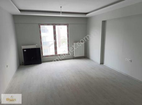 Deregümünde Site İçinde Takasa Uygun Geniş 2+1 Daire