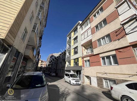 Sarılar Gayrimenkul'den Gökmeydan Mah. Satılık Arakat 3+1 170m²