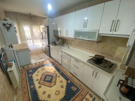 Yılmaz Gayrimenkul Den Atatürk Mah 3+1 Y.giriş D.projeli Pazarlıklı Altında Tam Daire Var