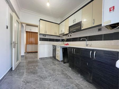 Sincan Osmanlı Mh.'de 3+1 Y.giriş Site İçinde Full Yapılı Kiralık Daire