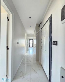 Denizli Yenişafak'ta 2+1 120 M2 Ana Caddeye Yakın Lüks Satılık Fırsat Daireler