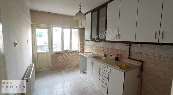 Fesleğen Mahallesi 110 M2 2+1 Kiralık Daire