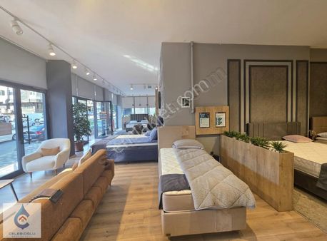 Kartal Yakacık Kurumsal Devren Kiralık Dükkan&mağaza 350 M²