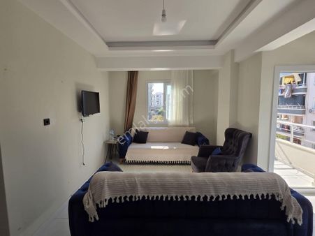 Sahilde Eşyalı 1+1 Satılık