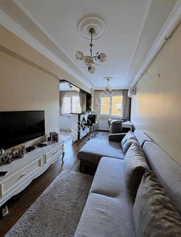 Gülyakada Yatırım Ve Oturuma Uygun Yüksek Giriş 3+1 115m2