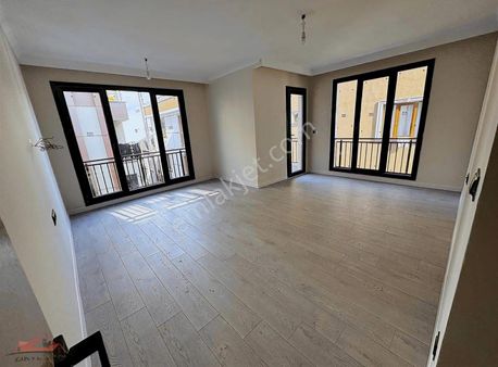 Acil Fırsat Karadolap Metro Dibi Sıfır 3.kat 3+1 130m2 9.800.000