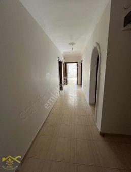 Hastane Caddesi Bağımsız Mutfak 3+1 Kiralık Daire