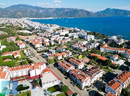 Sky'dan Siterler'de Müthiş Konumda Site İçerisinde Dubleks Daire