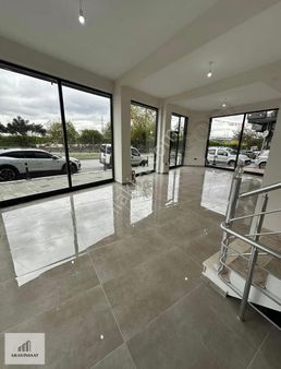 Aras İnşaat'dan Adaparkın Karşısında 3 Katlı 350m2 Dükkan