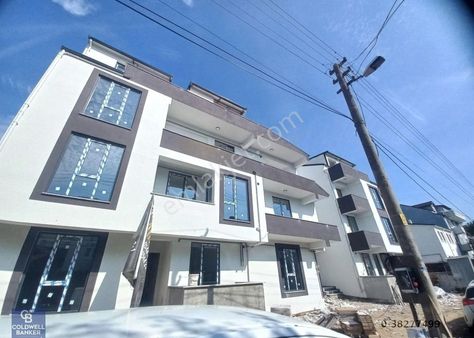 Kartepe Emekevler'de Satılık Sıfır 2+1 Ara Kat Daire