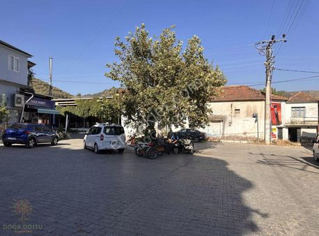 Doğa Dostu'ndan Bayındır Yakapınar Köy Merkezinde 2232 M2 Bahçe