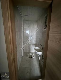 Bergama Yeni Emniyet Mevkii Satılık 2+1 Kapalı Mutfak Daire