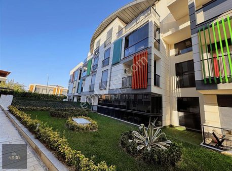 Antalya / Muratpaşa / Güzelbağ Havuz Cepheli 1+1 Satılık Daire