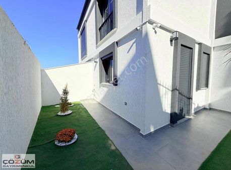 Didim Hisar'da Muhteşem Doğa Manzarasına Sahip 4+1 Havuzlu Villa