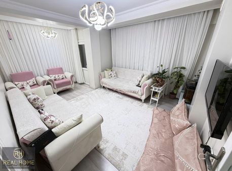 Real Home'dan Kanarya'da 2+1 Satılık 90 M2 Üst Bölge'de 2.kat