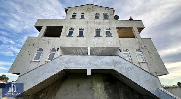 Luna'dan Sahile Sıfır Yapı Kayıt Belgeli Satılık Eşsiz Yazlık