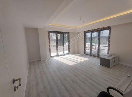 Bahçelievler Mahallesi 3+1 Giriş Acil Satılık Çok Kullanışlı