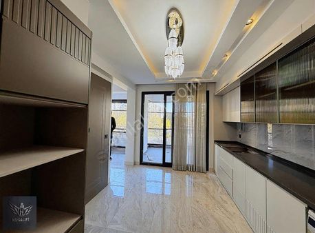 Kent Meydanında Satılık Lüx Daire