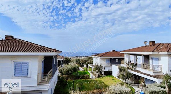 Egeli'den Deniz Manzaralı Sıfır Villa