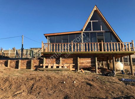 Kabze Emlaktan Sivas Mr.işhanda 500m2üzeri7om2 Satılık Bungalov