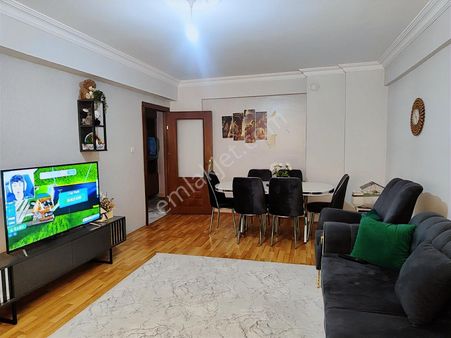 Alsancak'ta Geniş, Temiz, Güzel Satılık 3+1 Daire