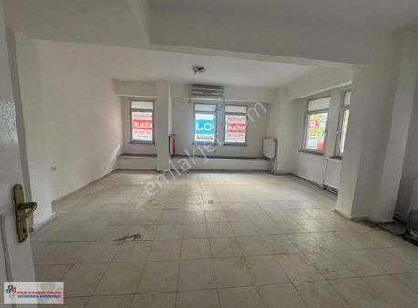 Filiz Emlaktan Bağcılar Sancaktepe Mah.2+1 80m2 Kiralık Daire