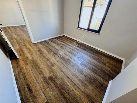 Mrt Gayrımenkul'den Yıldız Mahallesinde Kiralık 1+1 Daire